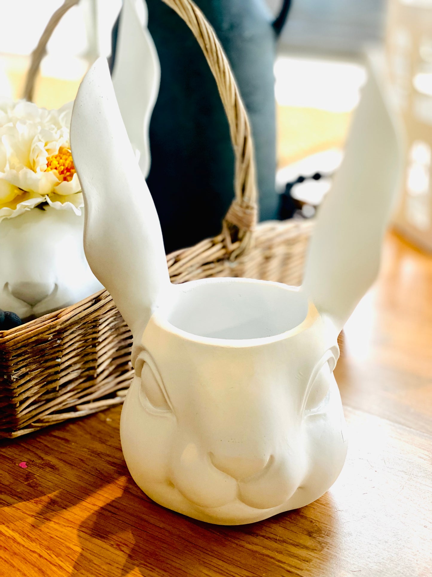 WHITE BUNNY HEAD PLANTER | 11.8"