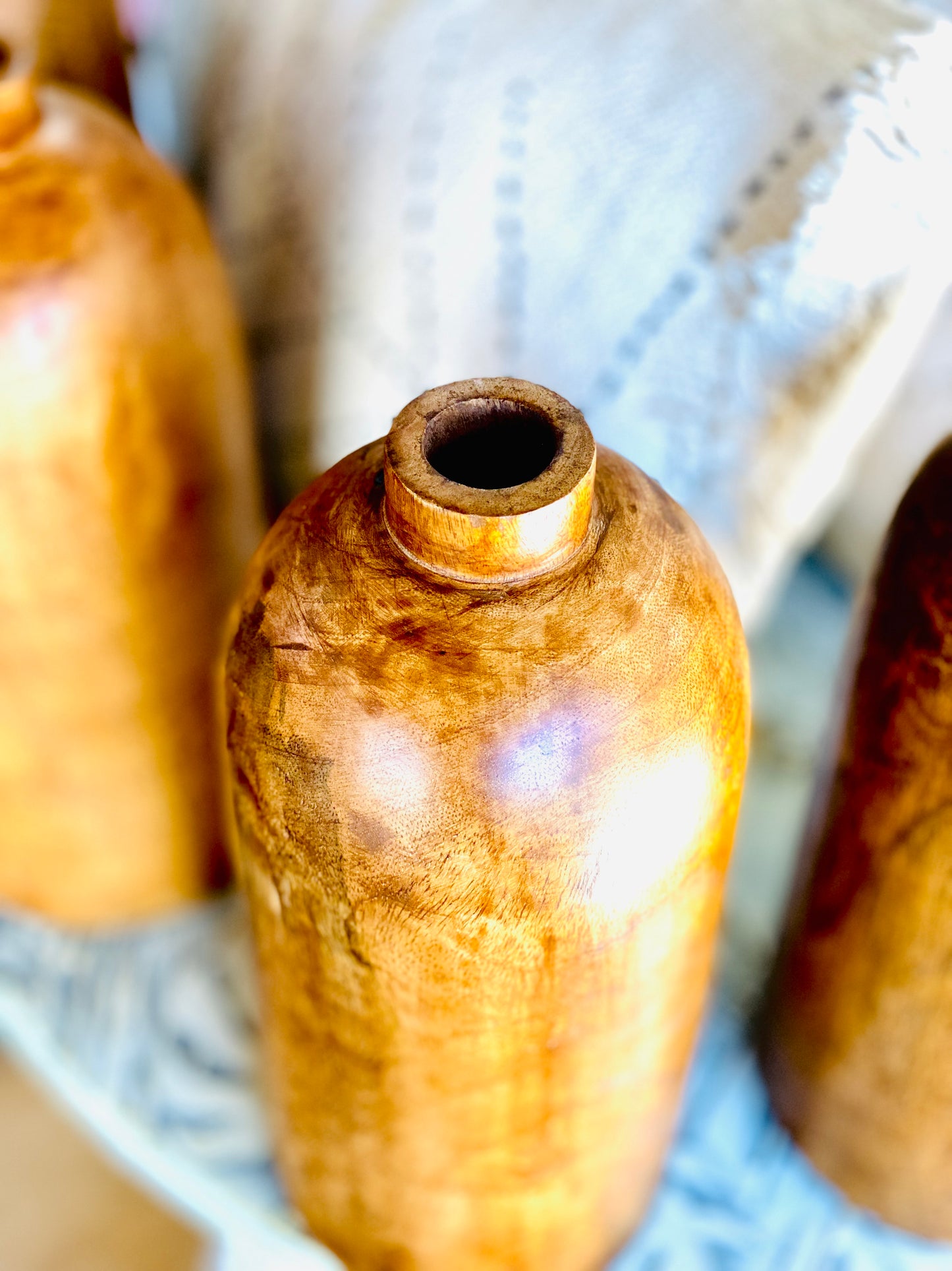 MANGO WOOD BOTTLE VASE | 13"