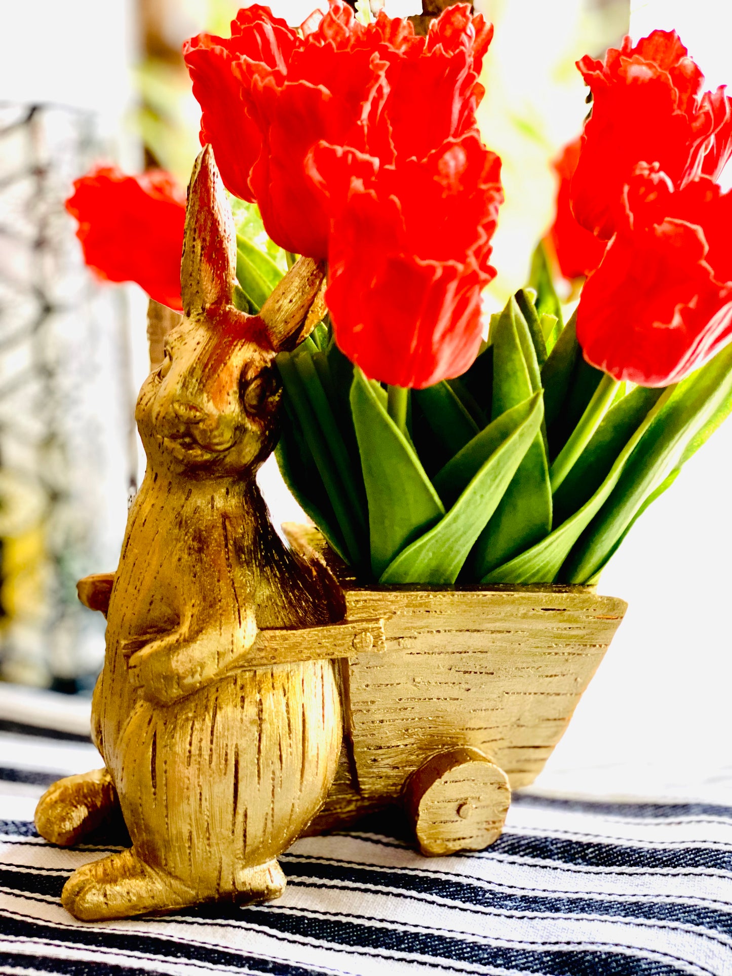 GOLD BUNNY WITH CART