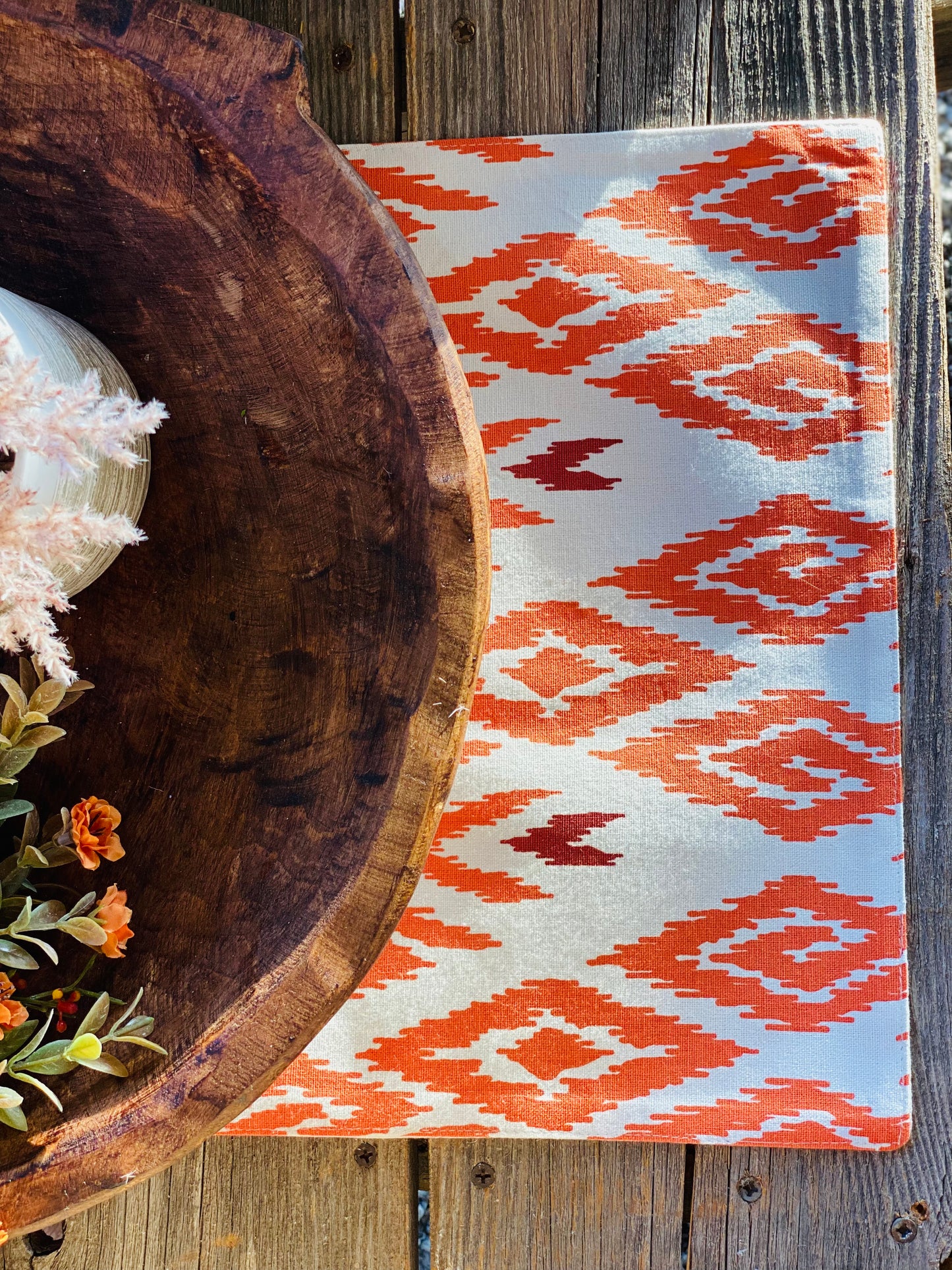 IKAT DESIGN PLACEMAT - TANGERINE