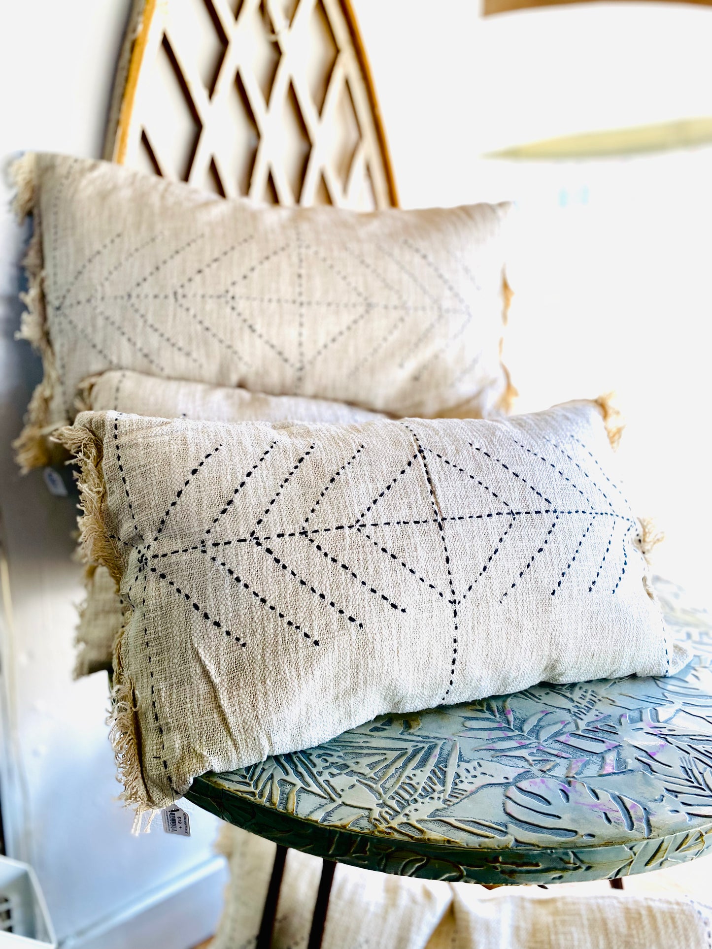 RECTANGLE ARROW PILLOW | 28"