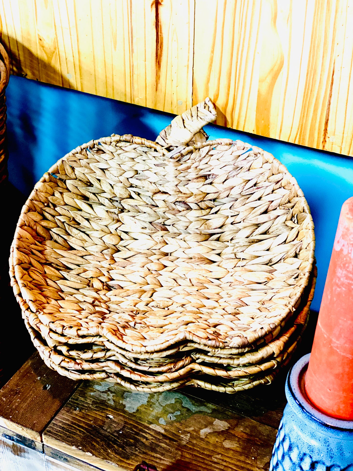 WOVEN PUMPKIN BOWL TRAY