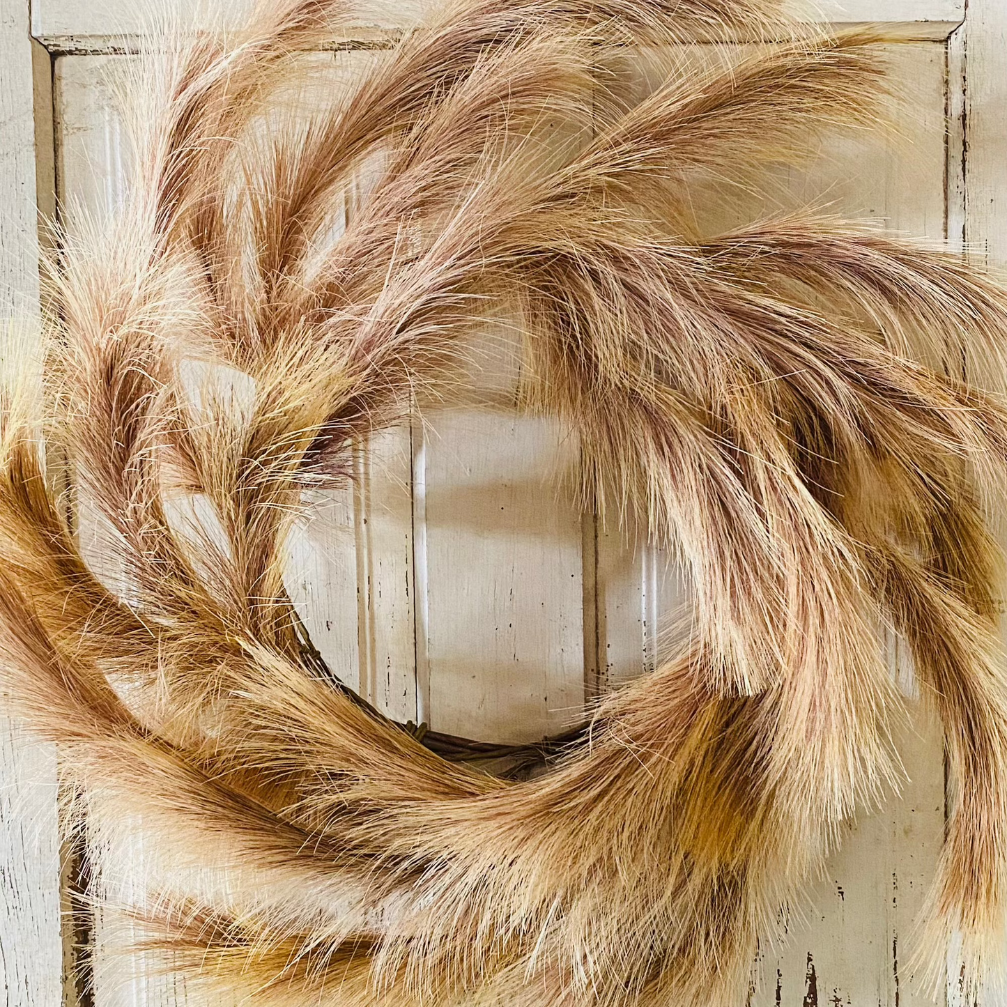 SUPER DEAL!!! 25" Tawny Plume Grass Wreath