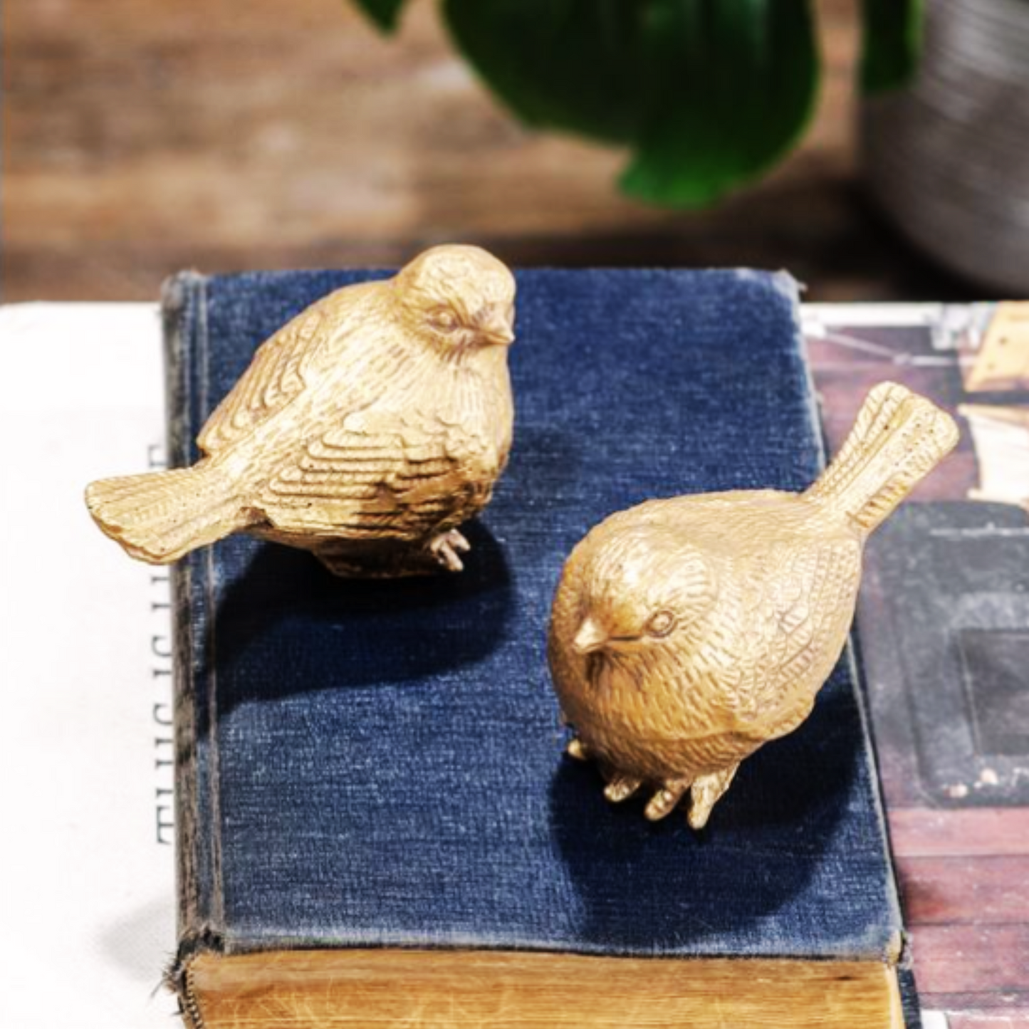 GOLD BIRDS (2 STYLES)