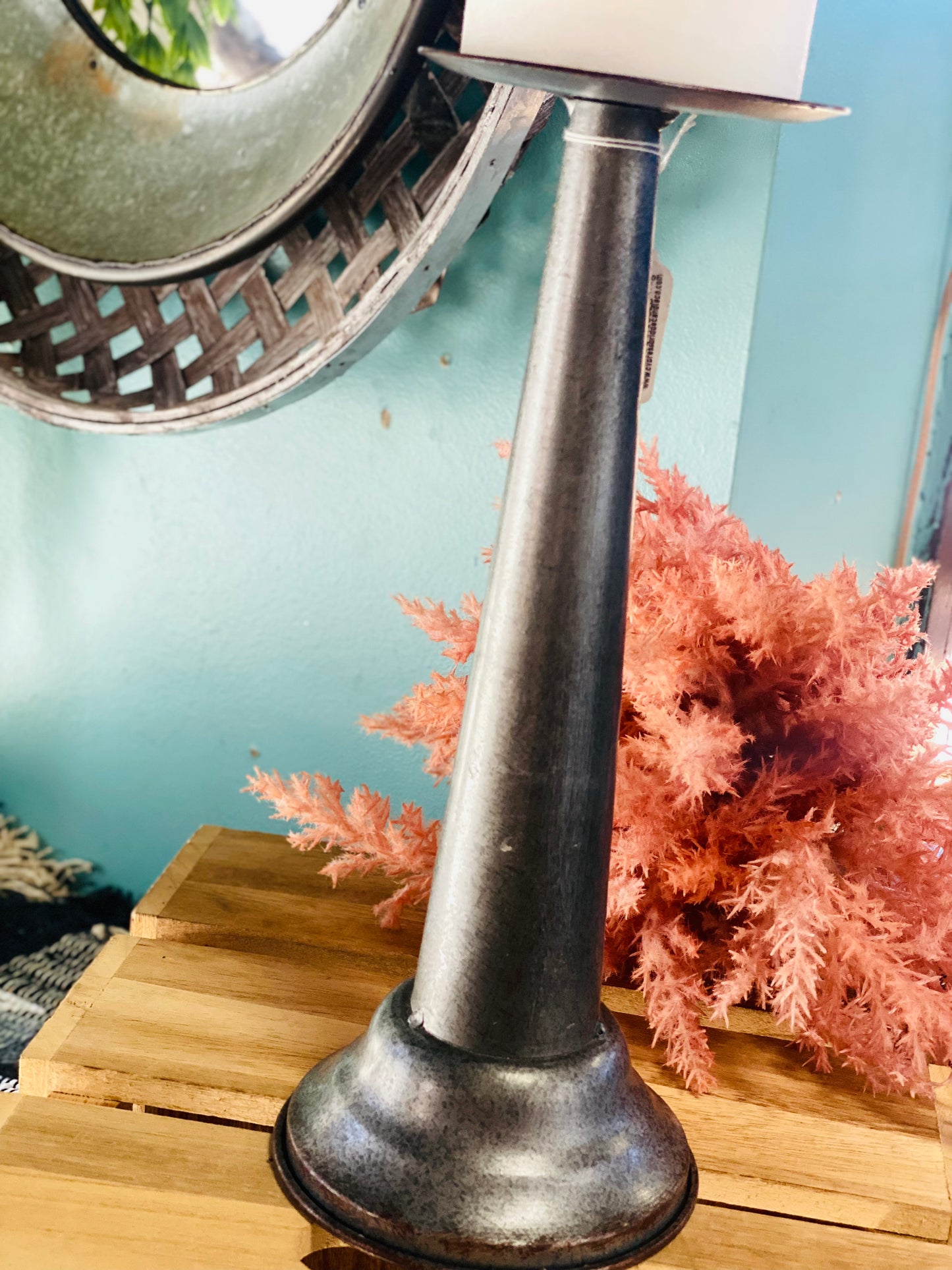 GALVANIZED FARMHOUSE PILLAR HOLDER