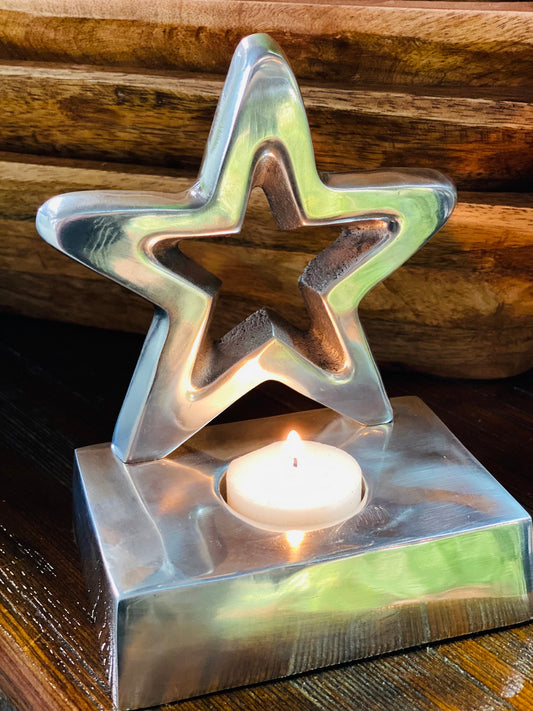 ALUMINUM STAR TEALIGHT HOLDER