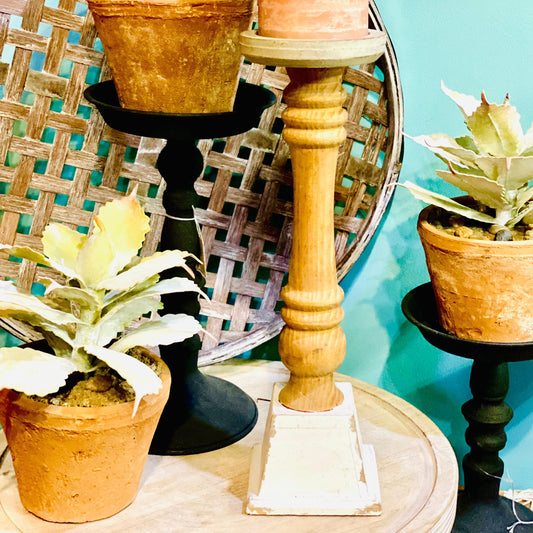 NANTUCKET WOODEN PILLAR HOLDER