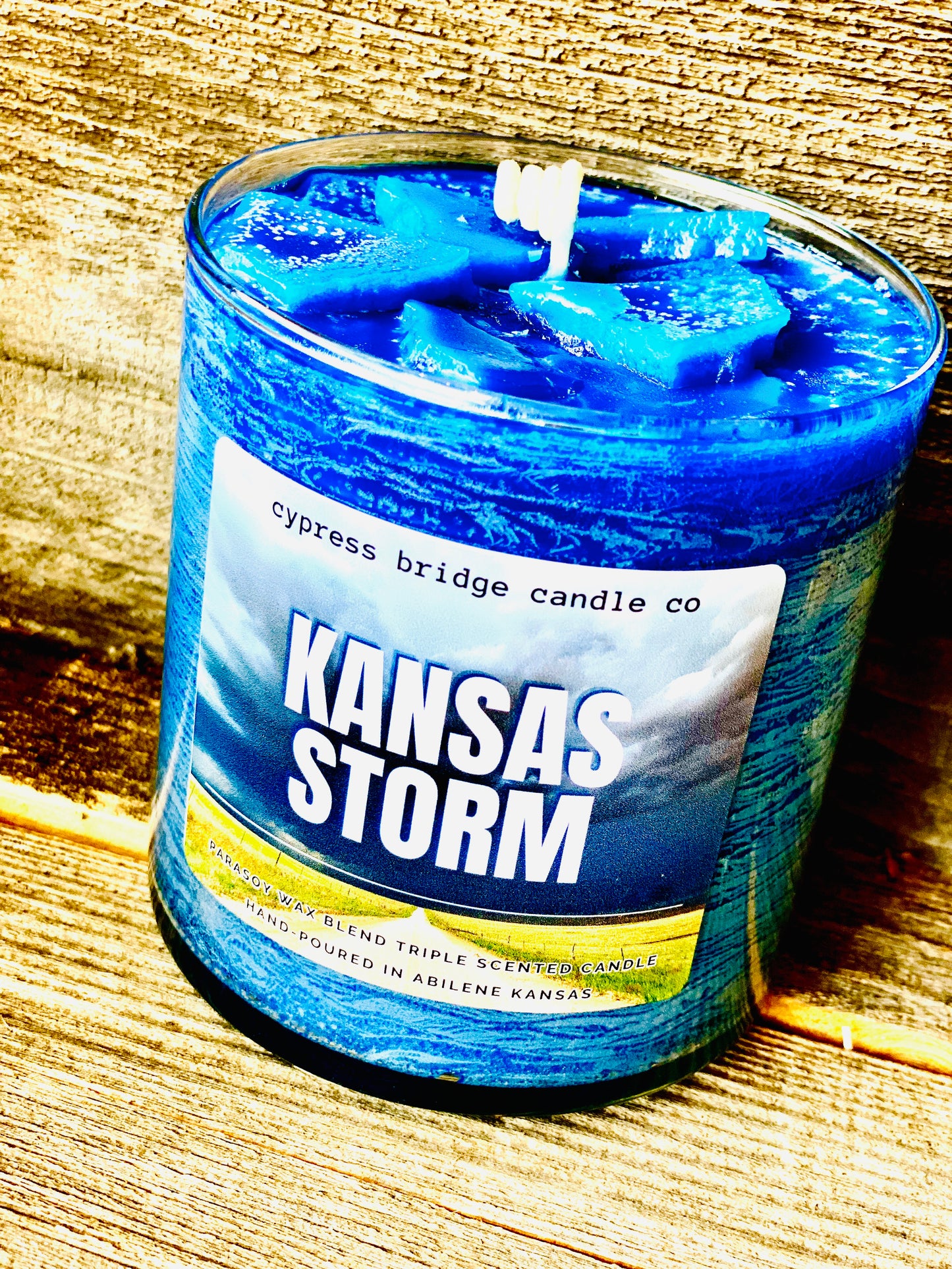 KANSAS STORM 17+oz Chippy Top Jar Candle