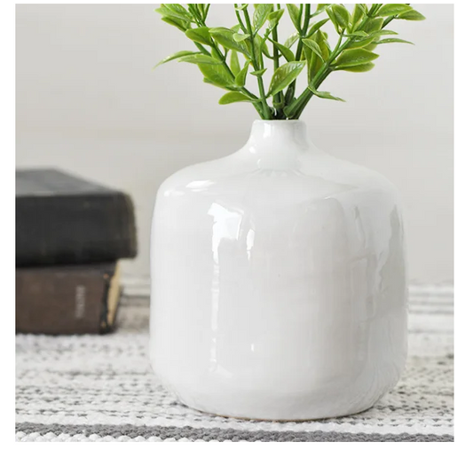 4.72" WHITE CERAMIC VASE
