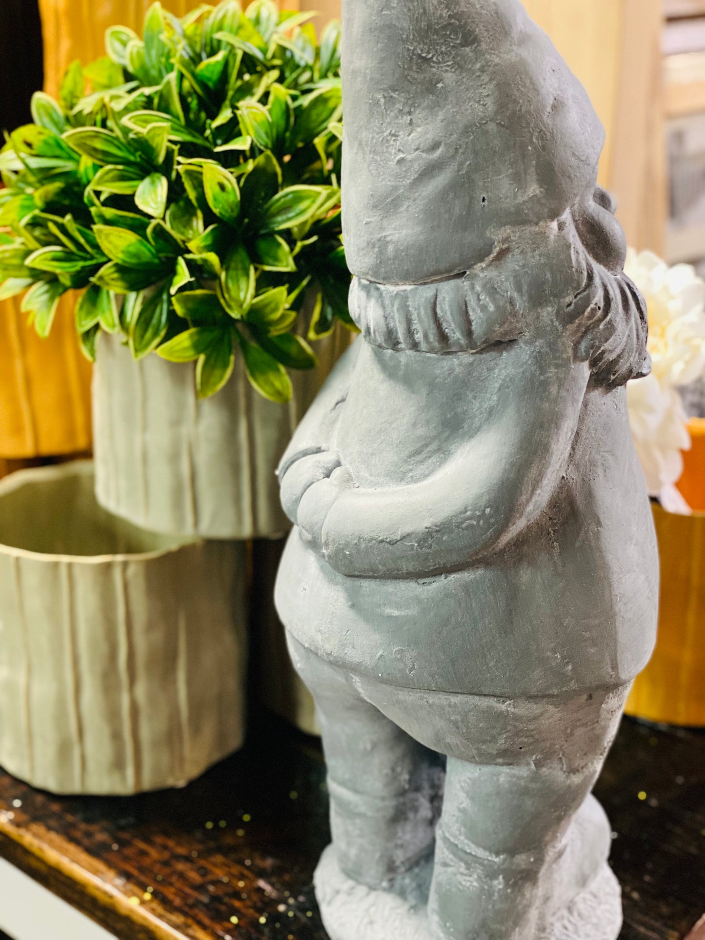 LG STONEWARE STANDING GNOME