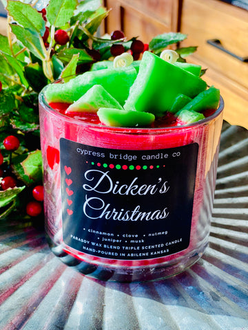 DICKEN’S CHRISTMAS 17+oz / 2-wick Jar Candle