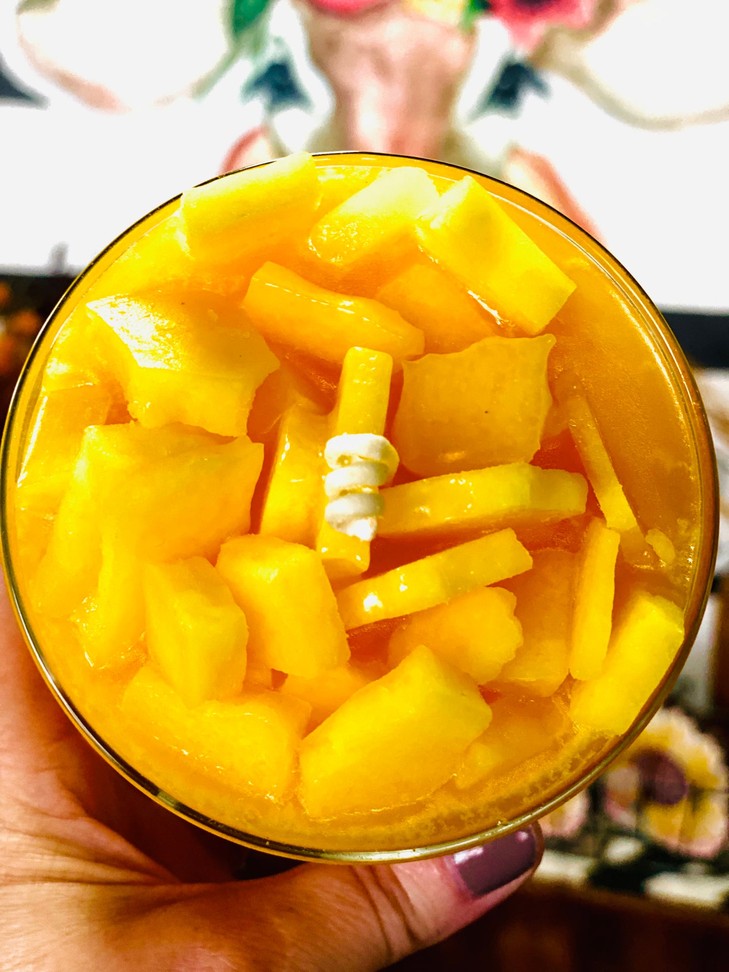 FALLING LEAVES |  19+oz Chippy Top Jar Candle