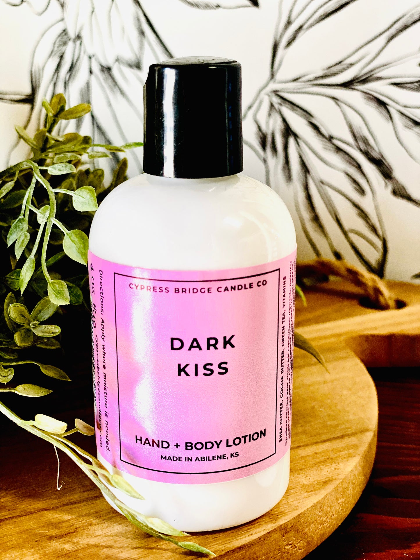 DARK KISS™ - ROOM + BODY GIFT COLLECTION