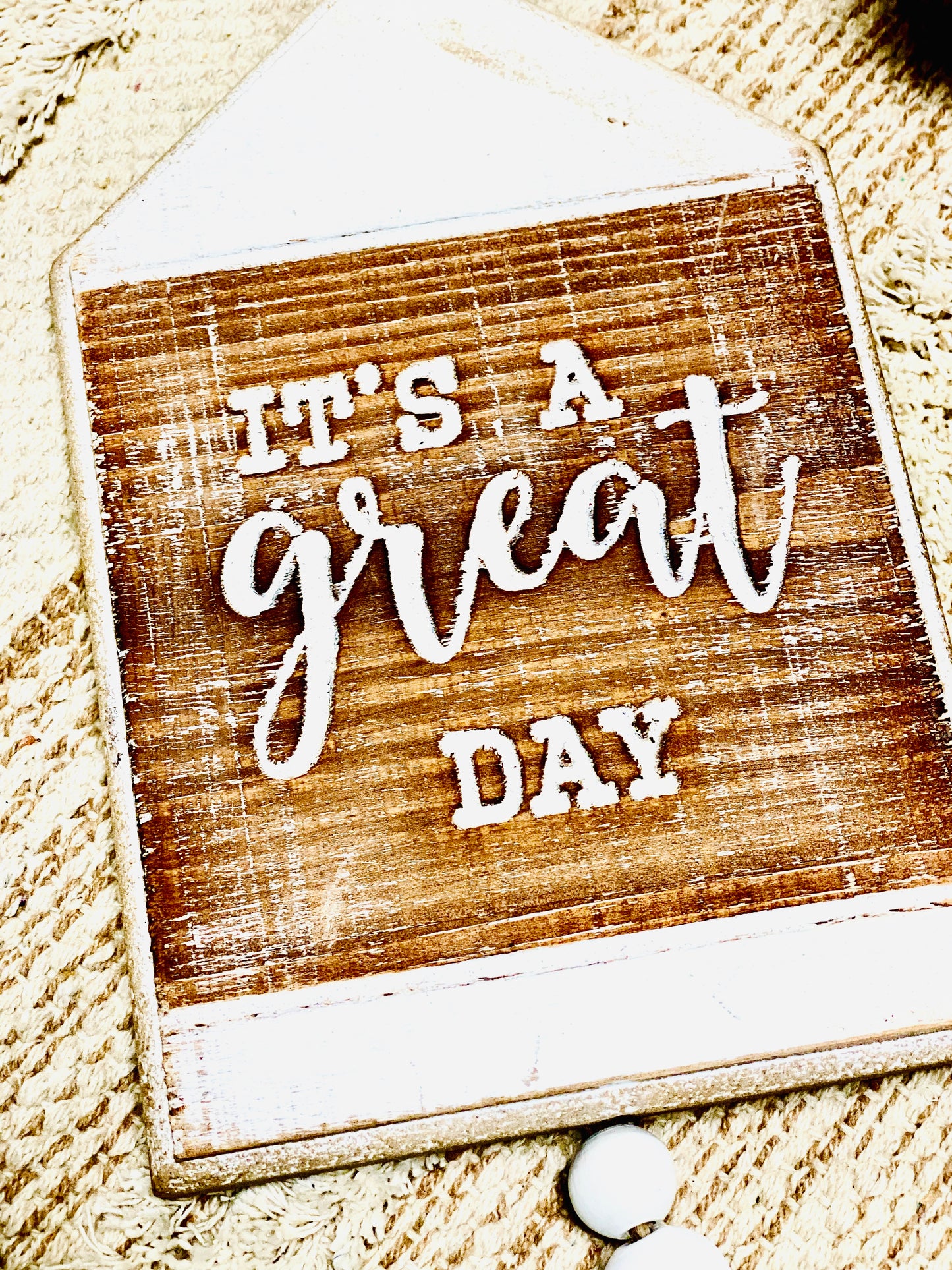 GREAT DAY BEAD SIGN