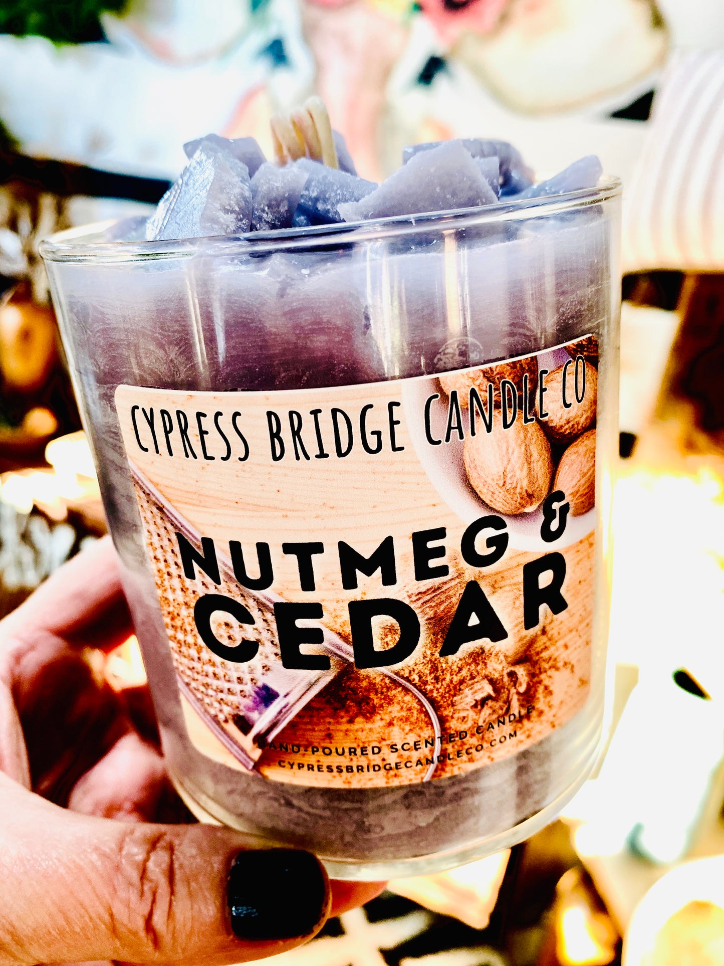 NUTMEG & CEDAR | 19+oz Chippy Top Jar Candle
