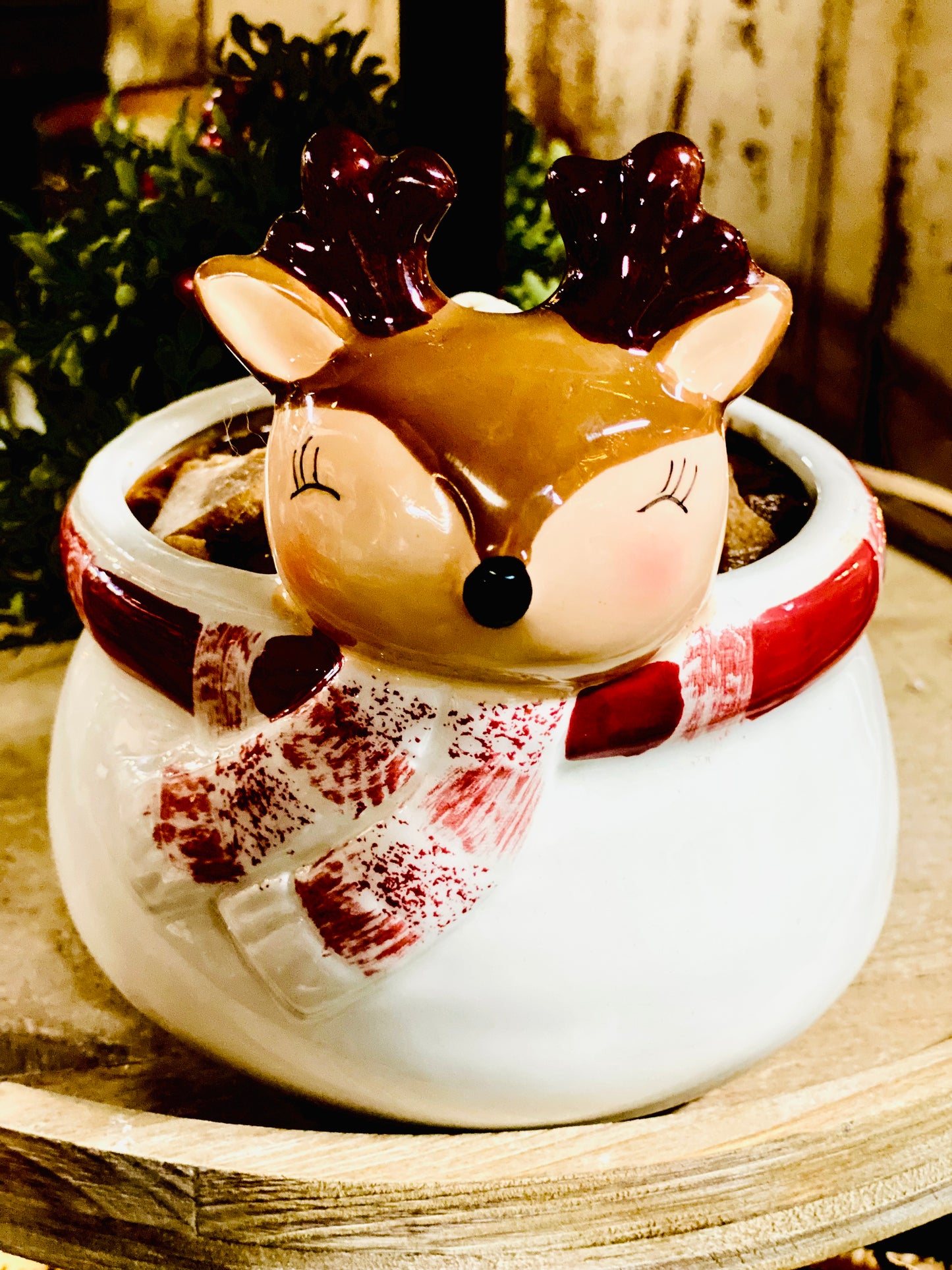 2025 CHUNKY REINDEER 21+oz  | Chippy Top Jar Candle