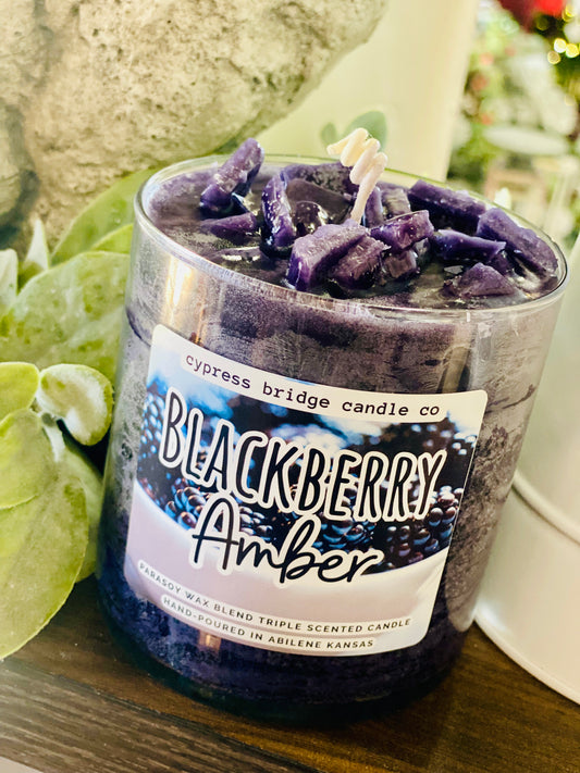 BLACKBERRY AMBER™ 17+oz Chippy Top Jar Candle