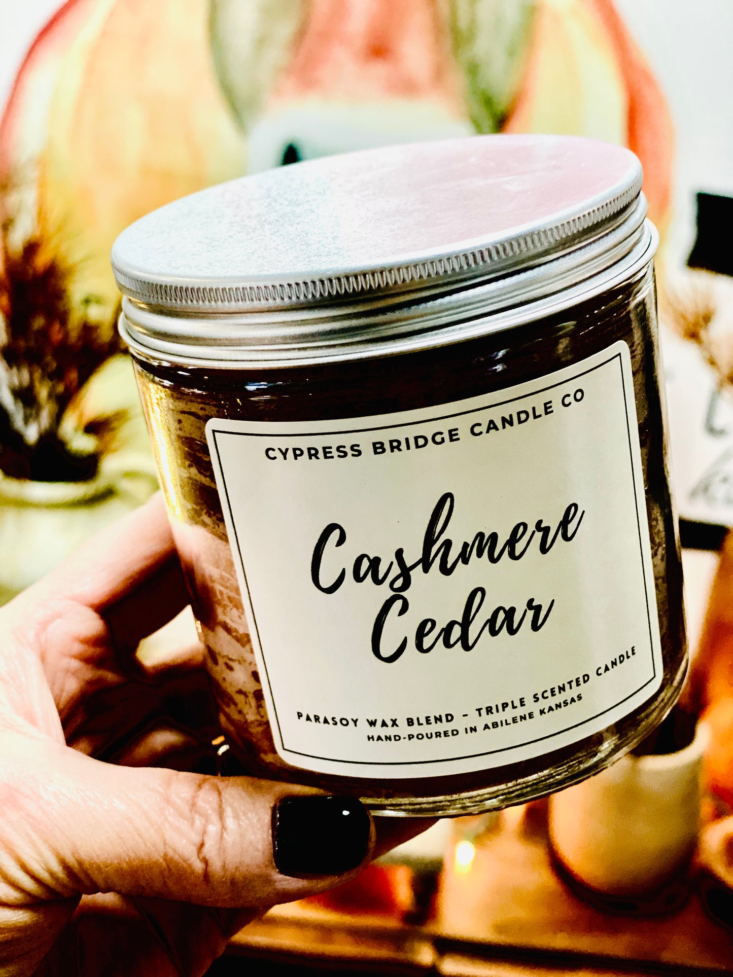 CASHMERE CEDAR | 12+oz Candle Jar Silver Lid