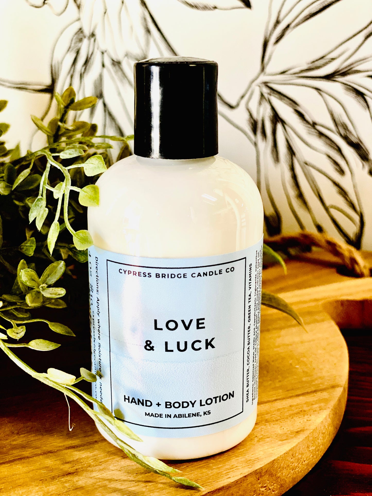 LOVE & LUCK™ - ROOM + BODY GIFT COLLECTION