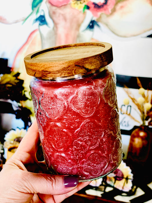 SUEDE VANILLA ROUGE | 20+oz Collector Series Glass Jar