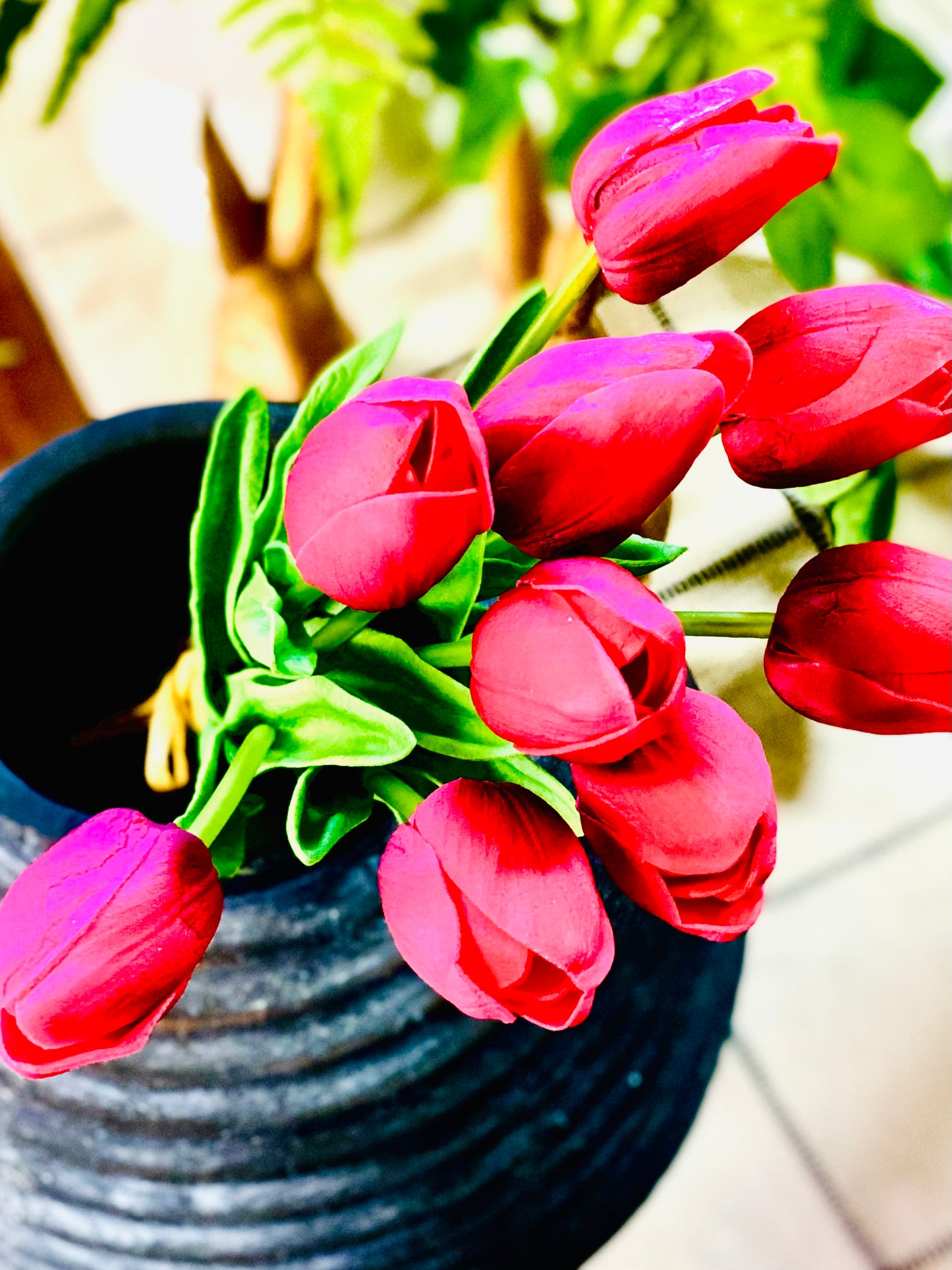 LIPSTICK RED TULIP BOUQUET