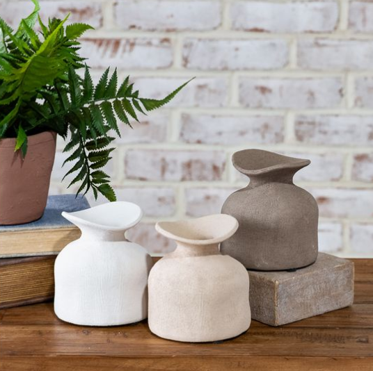 4.25" FLUTED EARTH VASE | 3 asst