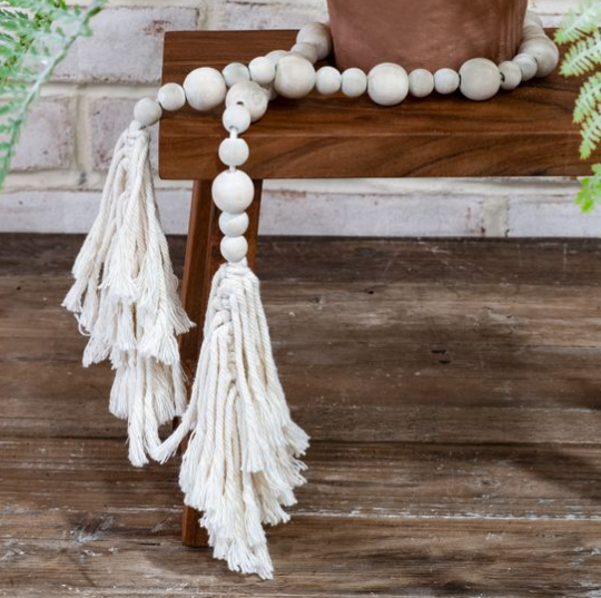 WOOD BEAD GARLAND WITH TASSLE 37"