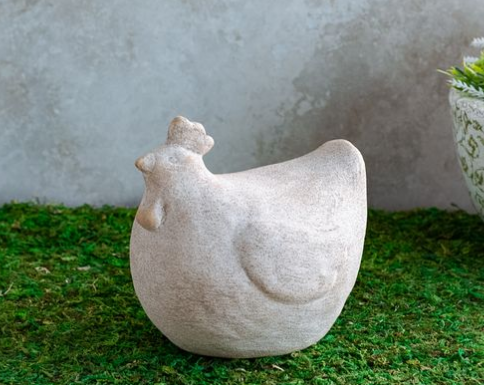 6.5" SAND SITTING HEN