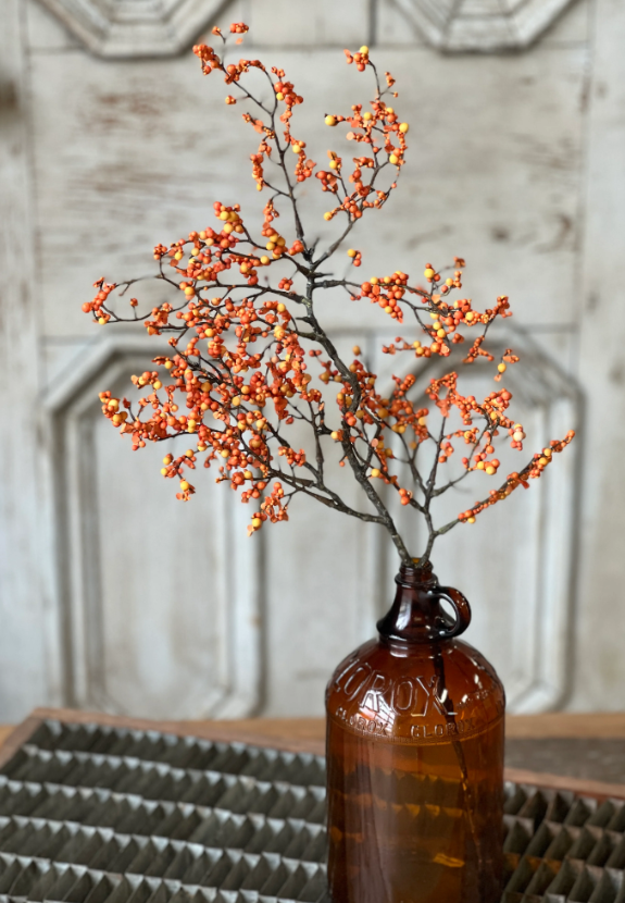 24" BRIGER BERRY SPRAY | PUMPKIN