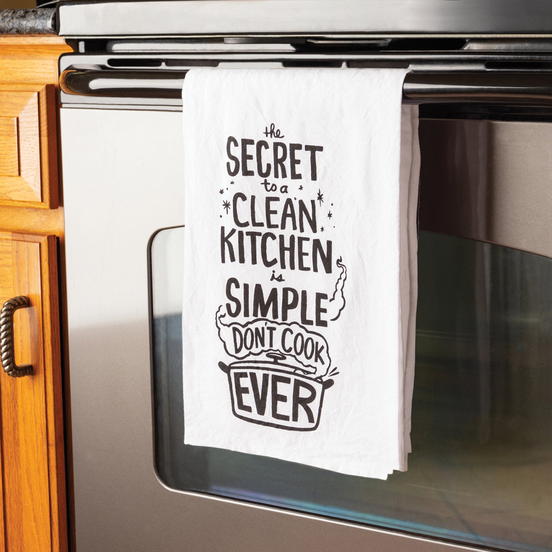 kitchen towel-don't cook*