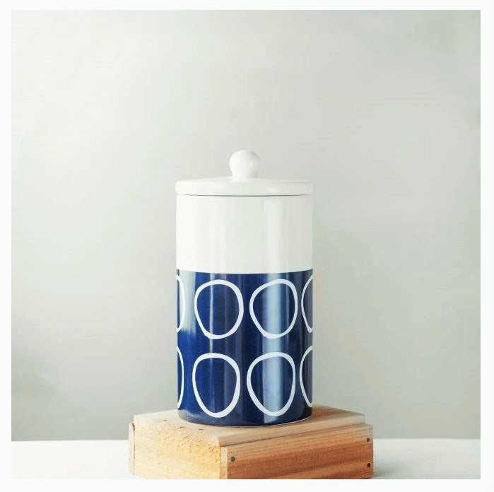 9.5" WHT/BLUE CIRCLE CANISTER