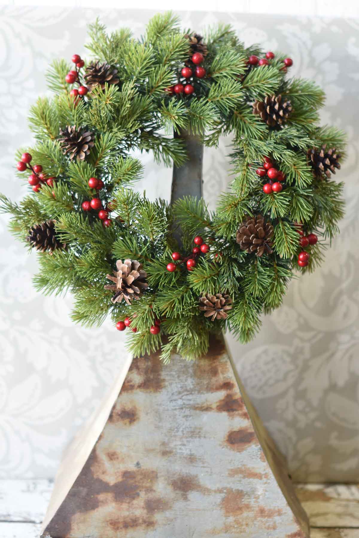 LUXURY Pepper Berry Spruce Wreath | 20"