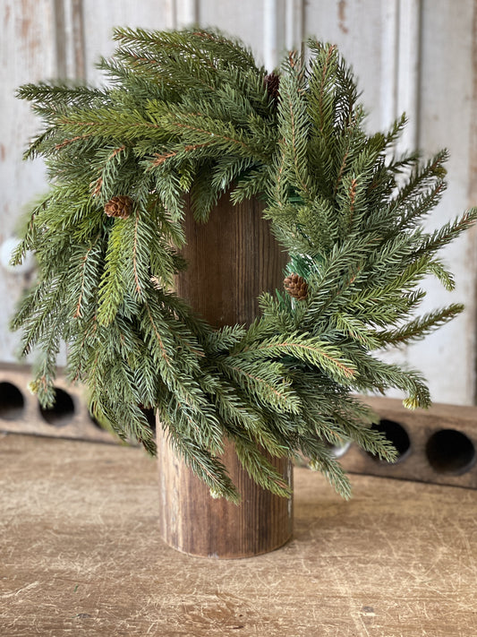 White Spruce Wreath w/Cones 17"