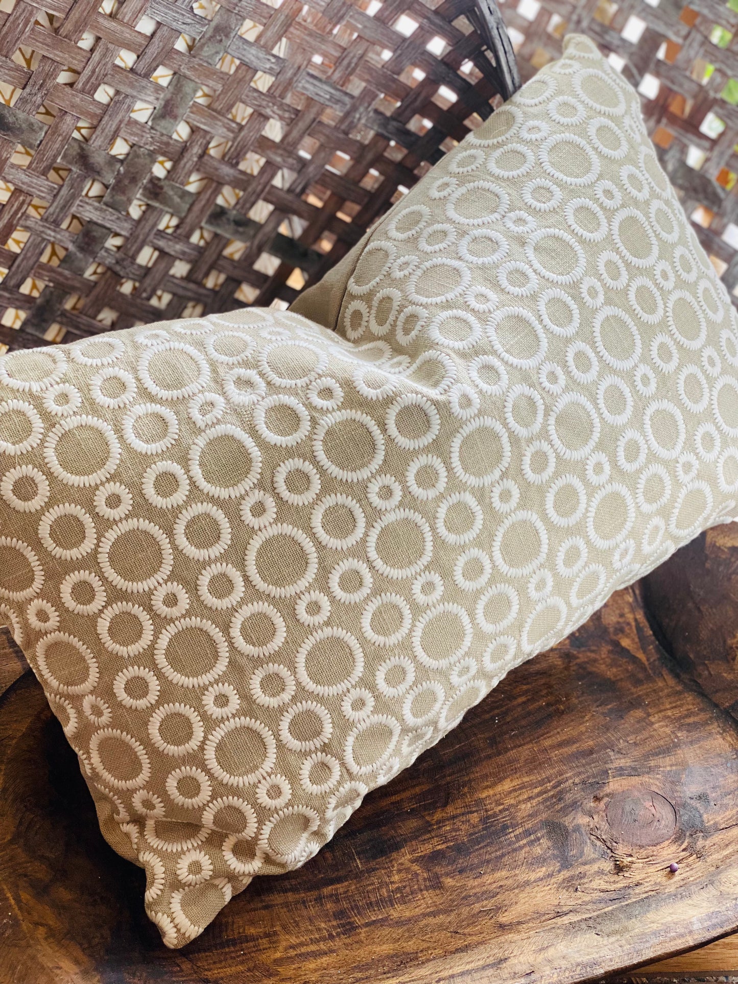 LUXURY LEAH FEATHER DOWN ACCENT PILLOW