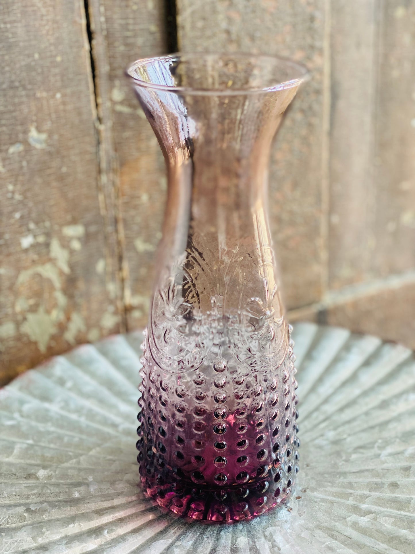 DOTTED PLUM GLASS VASE