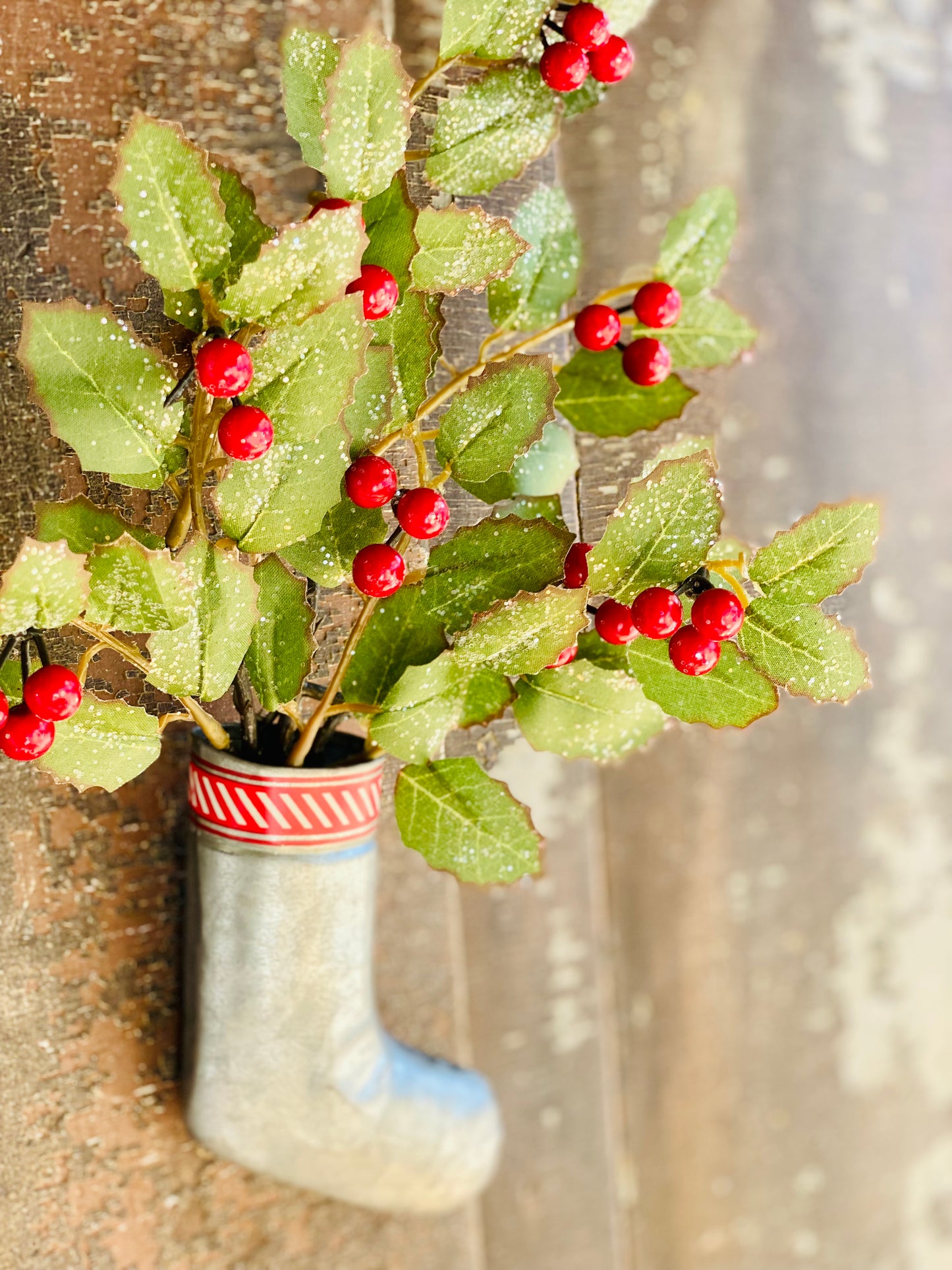 4.5" MERRY METAL MINI STOCKING