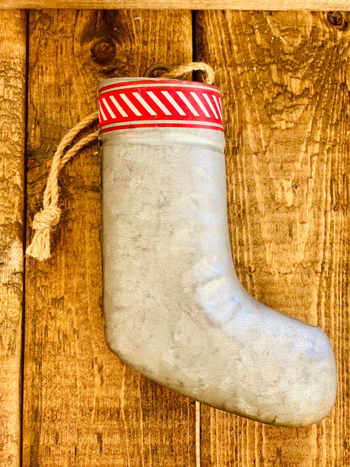 4.5" MERRY METAL MINI STOCKING